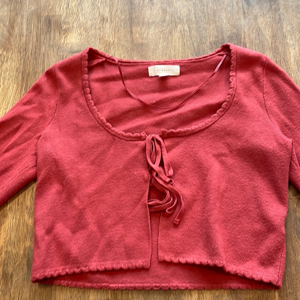 LA Hearts Cardigan with front ties. Scalloped edging.